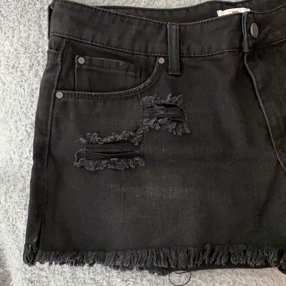 BP Black Denim Shorts - Picture 2 of 8